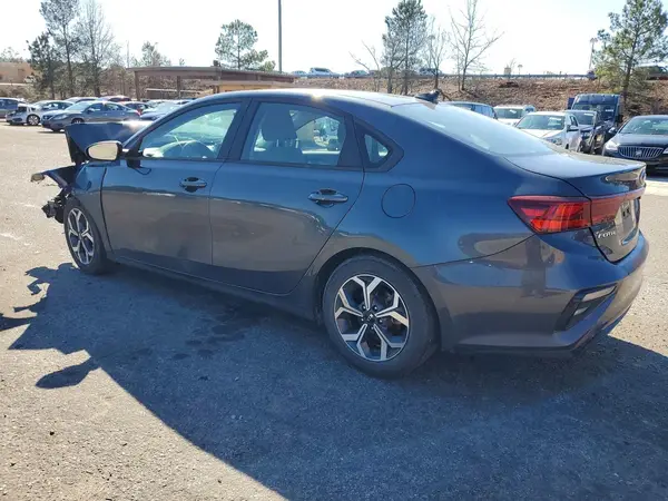 3KPF24AD5ME379717 2021 KIA FORTE - Image 2