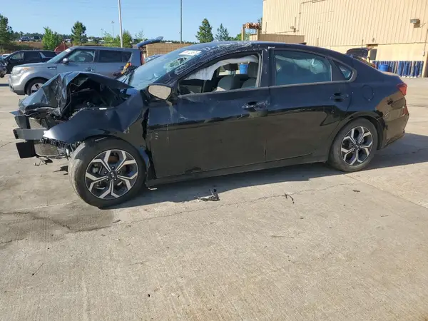 3KPF24AD5ME379975 2021 KIA FORTE - Image 1