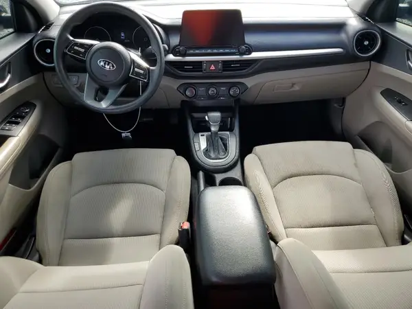 3KPF24AD5ME380799 2021 KIA FORTE - Image 8