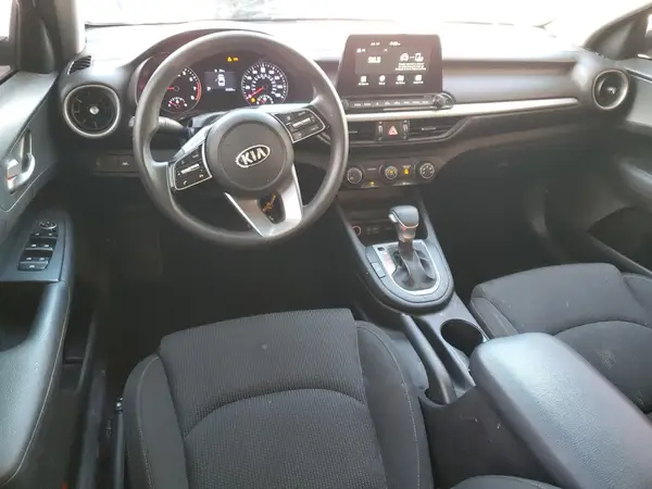 3KPF24AD5ME382648 2021 KIA FORTE - Image 8