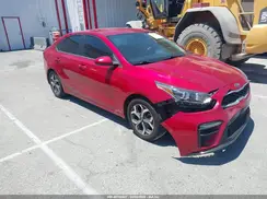 3KPF24AD5ME386604 2021 KIA FORTE