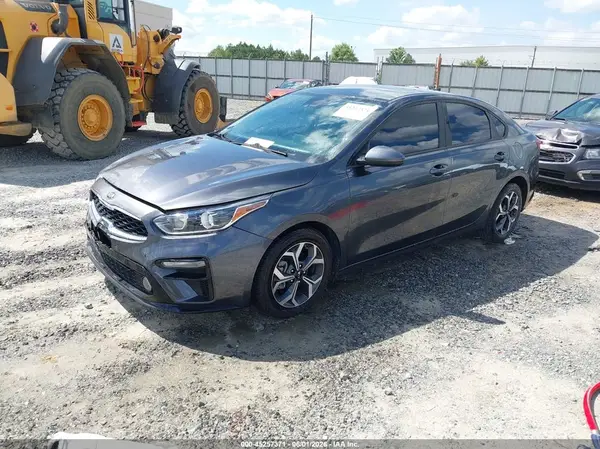 3KPF24AD5ME390524 2021 KIA FORTE - Image 2