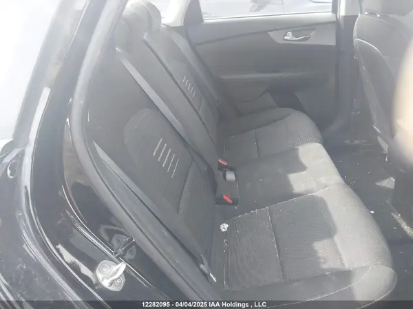 3KPF24AD5ME391866 2021 KIA FORTE - Image 8