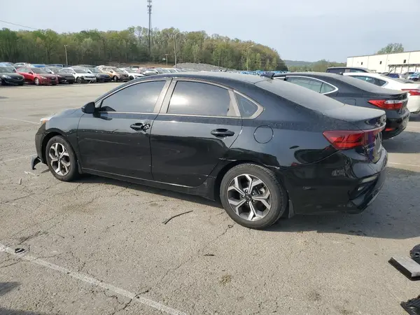 3KPF24AD5ME394914 2021 KIA FORTE - Image 2