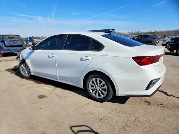 3KPF24AD5ME395108 2021 KIA FORTE - Image 2