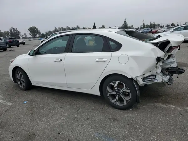 3KPF24AD5ME401506 2021 KIA FORTE - Image 2