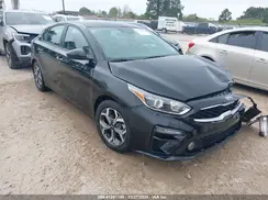 3KPF24AD5ME402798 2021 KIA FORTE