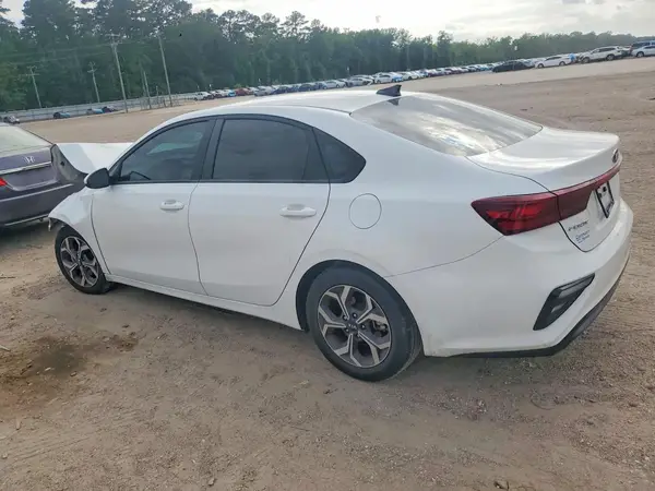 3KPF24AD5ME403692 2021 KIA FORTE - Image 2