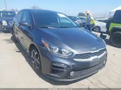 3KPF24AD5ME405975 2021 KIA FORTE