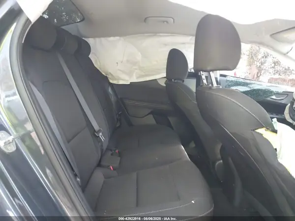 3KPF24AD5ME406575 2021 KIA FORTE - Image 8
