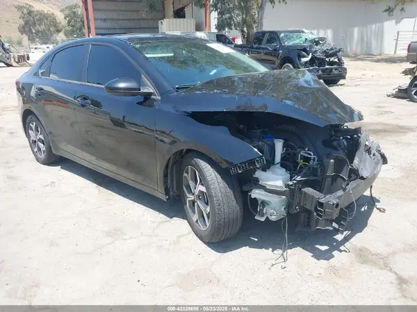 3KPF24AD5ME407015 2021 KIA FORTE - Image 1