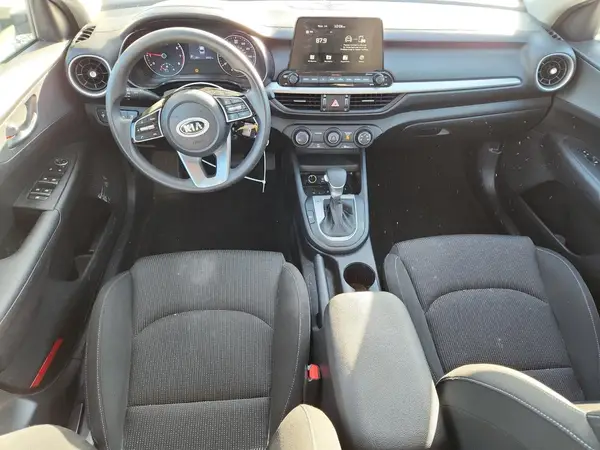 3KPF24AD5ME408200 2021 KIA FORTE - Image 8