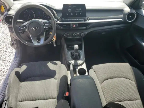3KPF24AD5ME409203 2021 KIA FORTE - Image 8