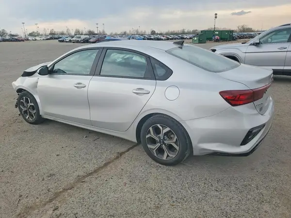 3KPF24AD5ME414238 2021 KIA FORTE - Image 2