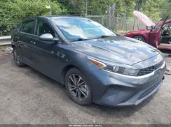 3KPF24AD5NE417853 2022 KIA FORTE