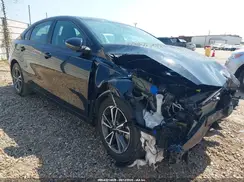 3KPF24AD5NE418663 2022 KIA FORTE