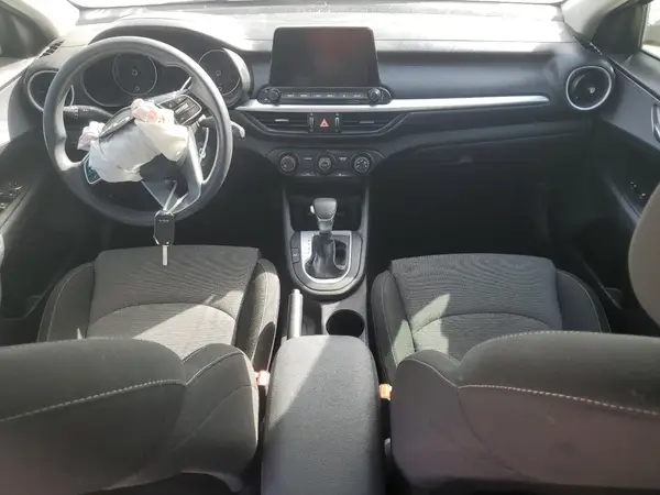 3KPF24AD5NE427668 2022 KIA FORTE - Image 8