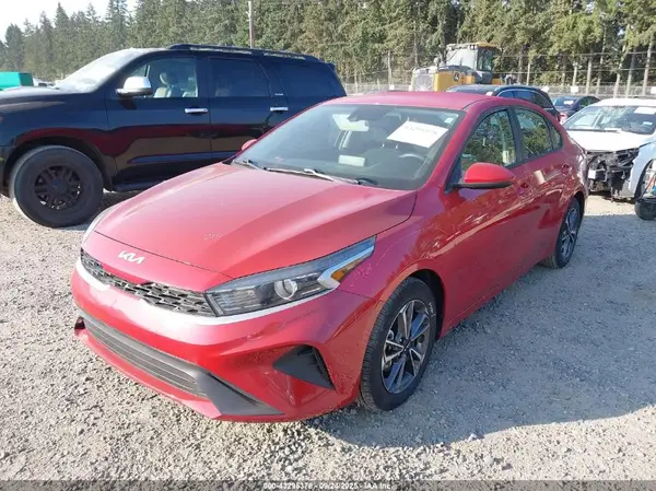 3KPF24AD5NE432725 2022 KIA FORTE - Image 2