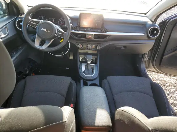 3KPF24AD5NE434345 2022 KIA FORTE - Image 8
