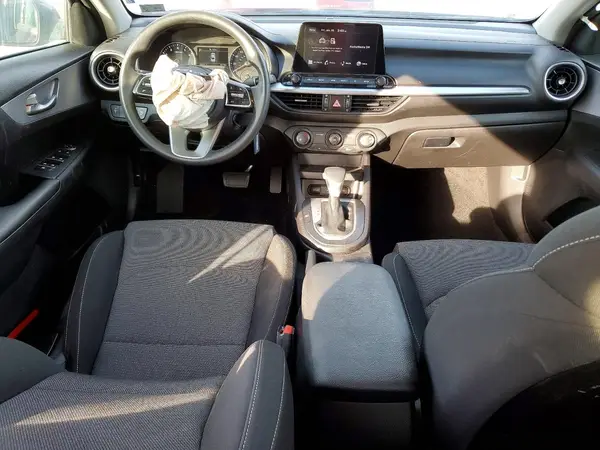 3KPF24AD5NE446222 2022 KIA FORTE - Image 8