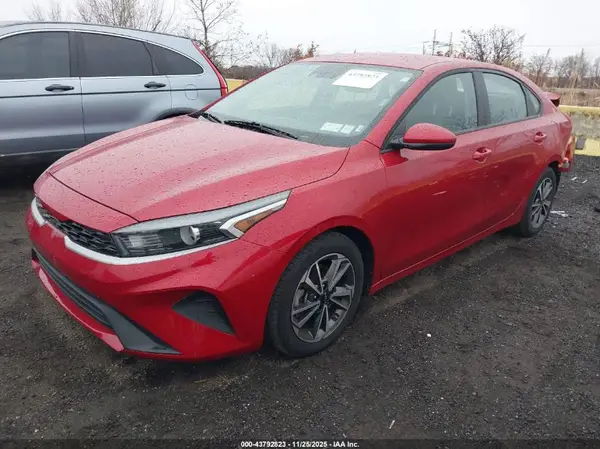 3KPF24AD5NE449816 2022 KIA FORTE - Image 2