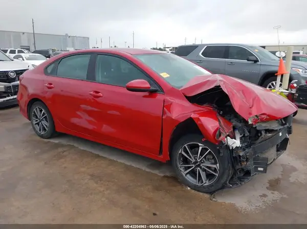 3KPF24AD5NE450111 2022 KIA FORTE - Image 1