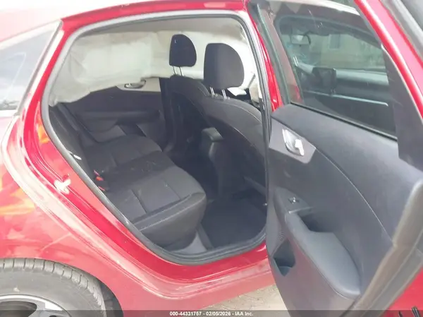3KPF24AD5NE451470 2022 KIA FORTE - Image 8