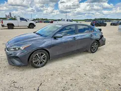 3KPF24AD5NE452781 2022 KIA FORTE