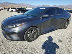 3KPF24AD5NE454885 2022 KIA FORTE