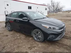 3KPF24AD5NE454949 2022 KIA FORTE