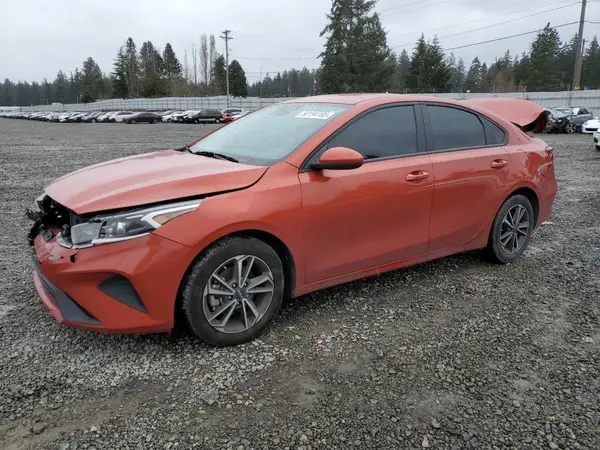 3KPF24AD5NE456703 2022 KIA FORTE - Image 1