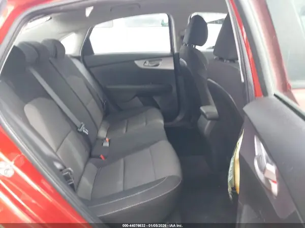 3KPF24AD5NE457219 2022 KIA FORTE - Image 8