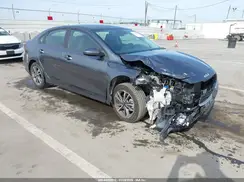 3KPF24AD5NE458872 2022 KIA FORTE