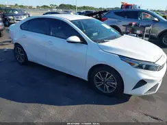 3KPF24AD5NE460556 2022 KIA FORTE