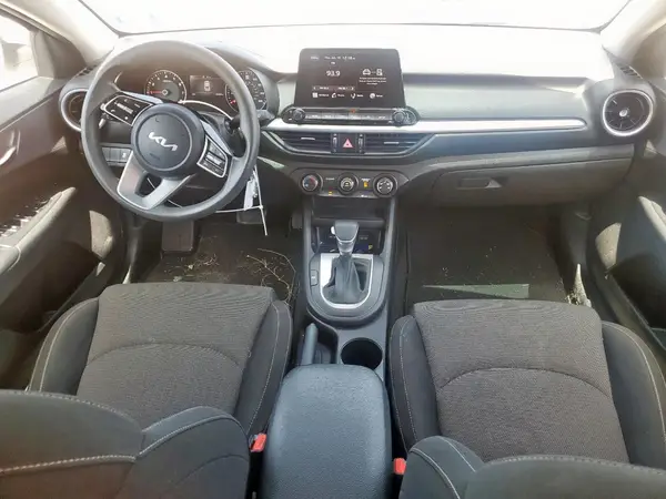 3KPF24AD5NE462002 2022 KIA FORTE - Image 8