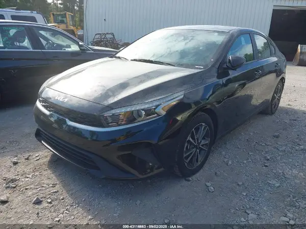 3KPF24AD5NE465708 2022 KIA FORTE - Image 2