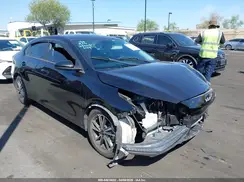 3KPF24AD5NE466129 2022 KIA FORTE