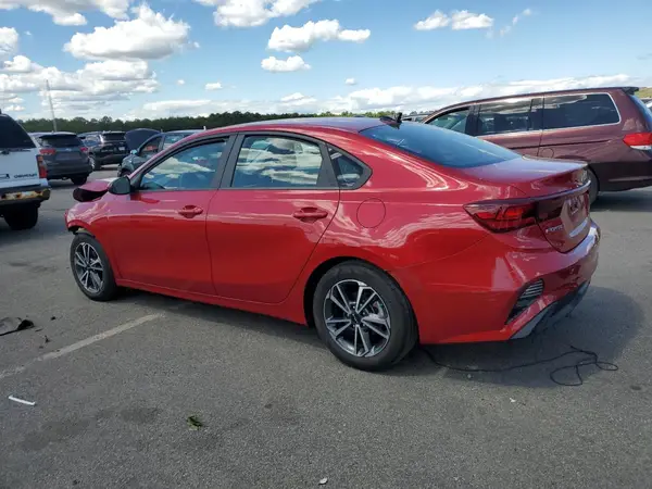 3KPF24AD5NE466535 2022 KIA FORTE - Image 2