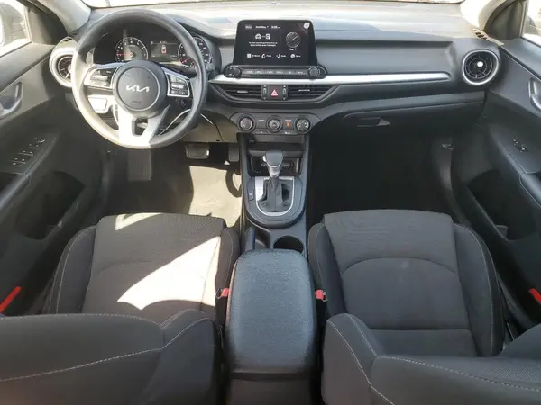 3KPF24AD5NE473307 2022 KIA FORTE - Image 8