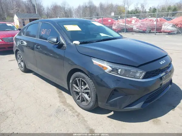 3KPF24AD5NE474800 2022 KIA FORTE - Image 1