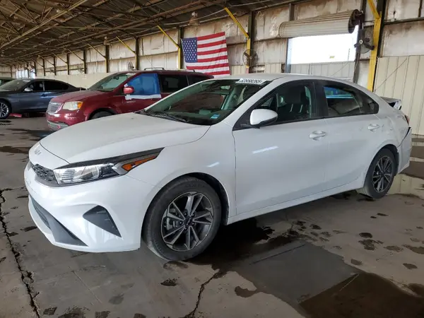 3KPF24AD5NE475347 2022 KIA FORTE - Image 1