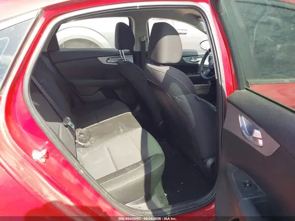 3KPF24AD5NE478006 2022 KIA FORTE - Image 8