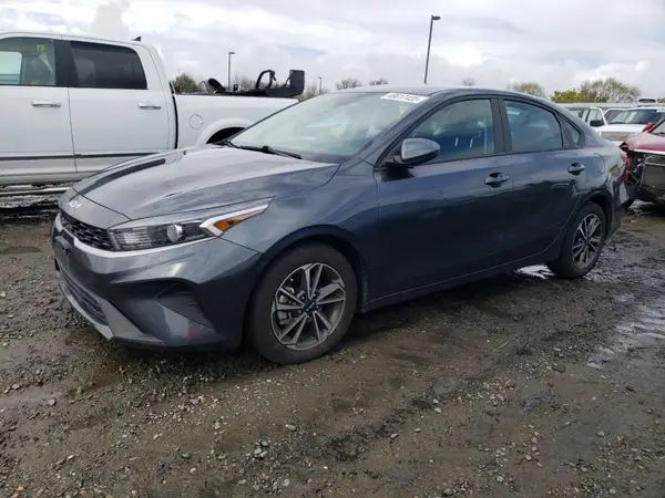 3KPF24AD5NE478099 2022 KIA FORTE - Image 1