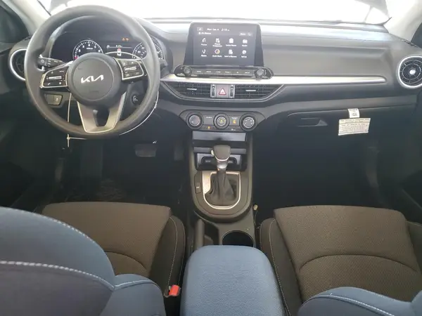 3KPF24AD5NE481133 2022 KIA FORTE - Image 8
