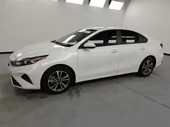 3KPF24AD5NE482413 2022 KIA FORTE