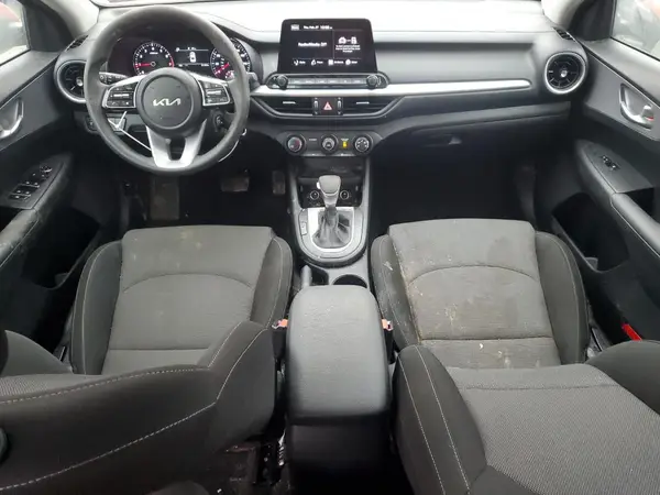 3KPF24AD5NE482573 2022 KIA FORTE - Image 8