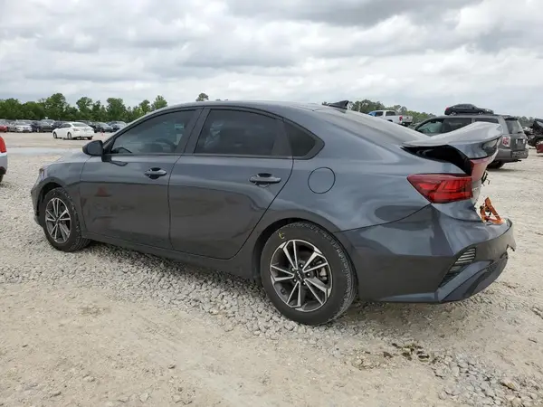 3KPF24AD5NE485280 2022 KIA FORTE - Image 2