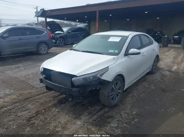 3KPF24AD5NE487286 2022 KIA FORTE - Image 2