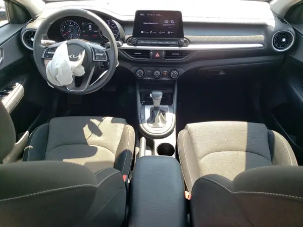 3KPF24AD5NE487918 2022 KIA FORTE - Image 8