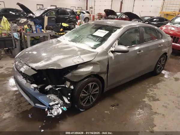 3KPF24AD5NE491211 2022 KIA FORTE - Image 2